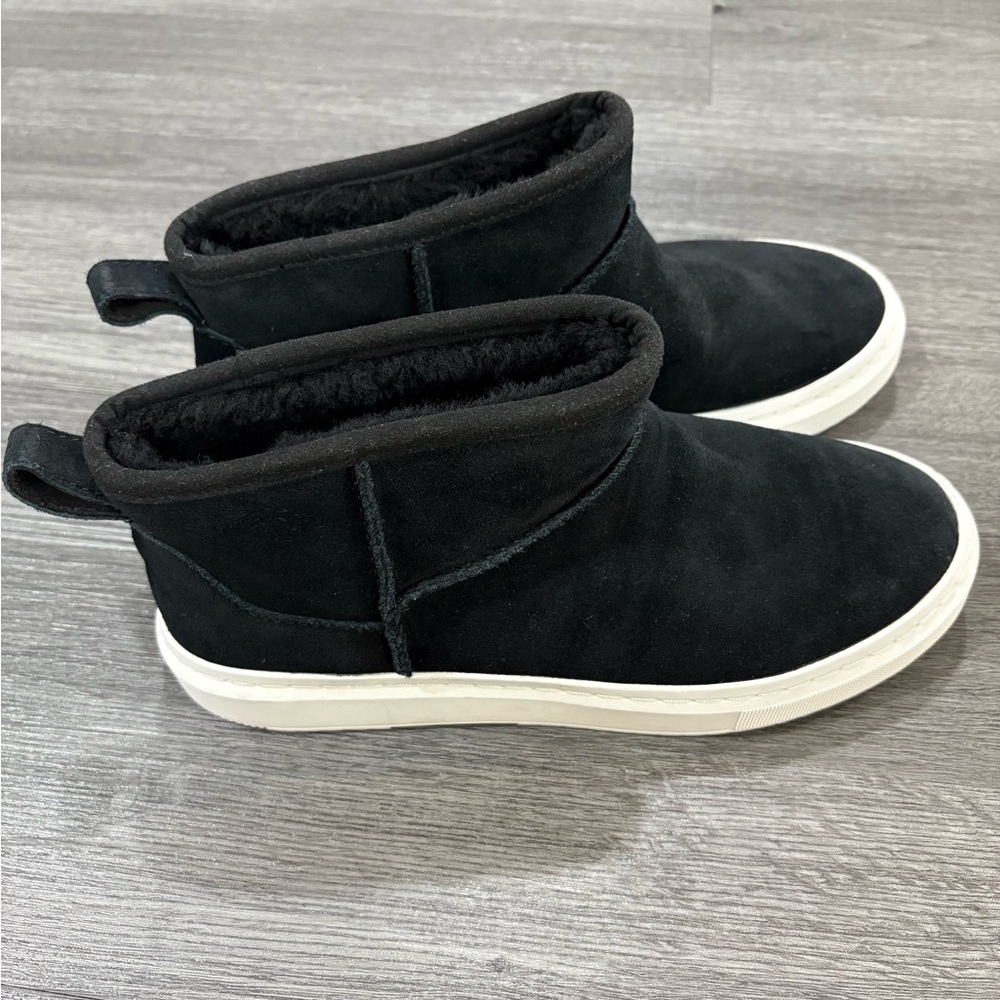 UGG Alameda Mini Pull-On Ankle Boots – Black Suede, Size 7